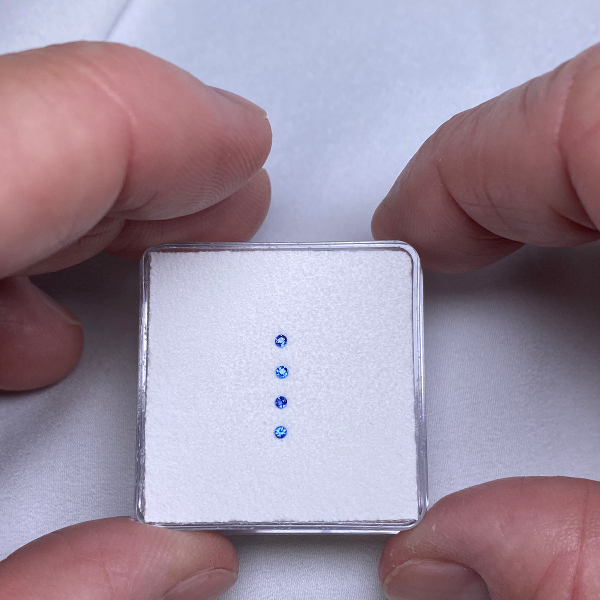 Cobalt Spinel  An Phú, Vietnam