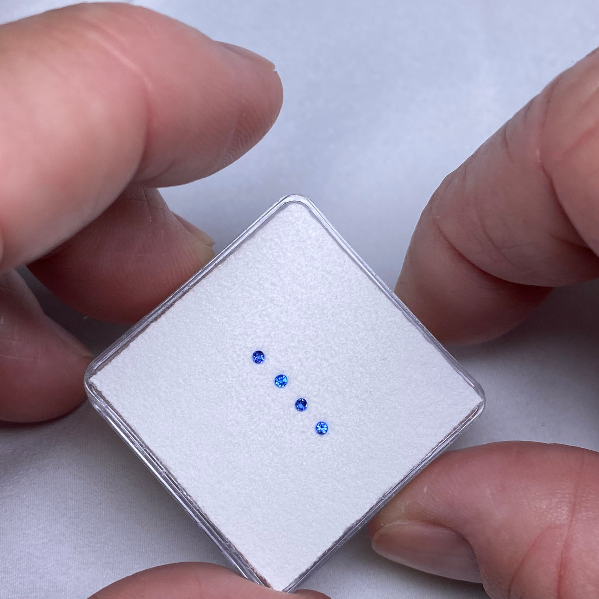 Cobalt Spinel  An Phú, Vietnam