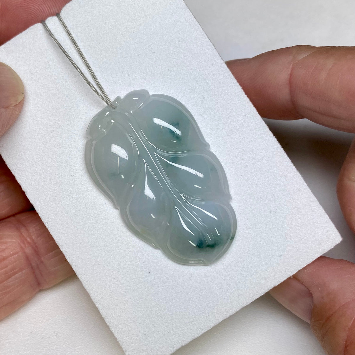 Jadeite Jade Ruyi Pendent - Burma