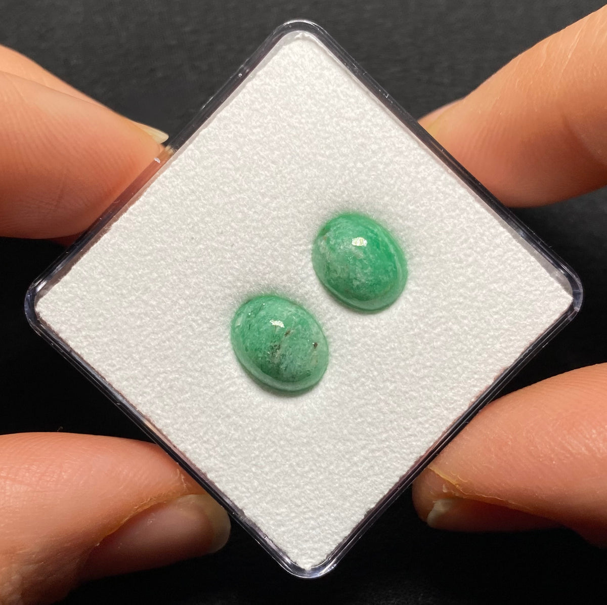 Emerald Cabochon, Zambia