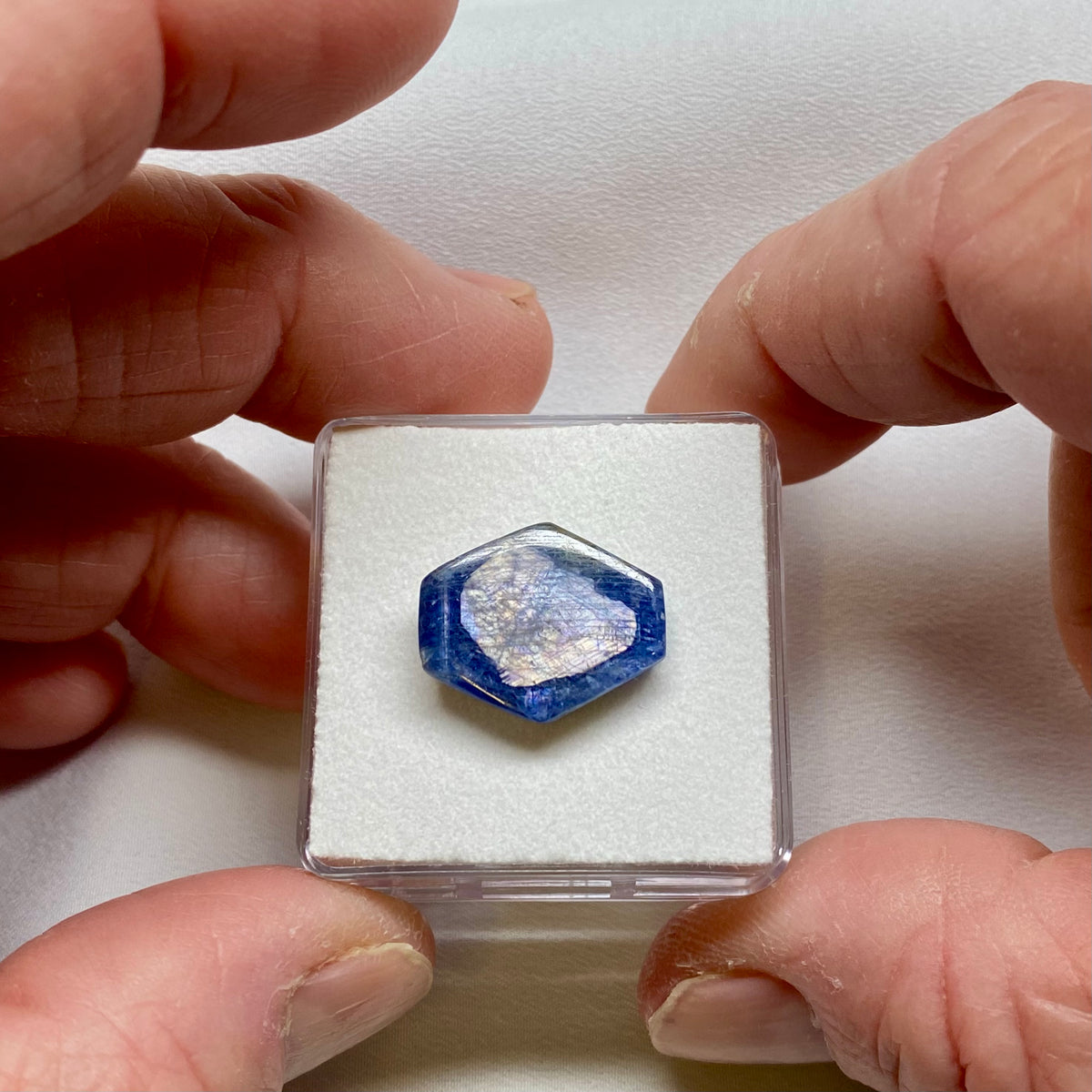 Burmese Sapphire (polished crystal/slice)