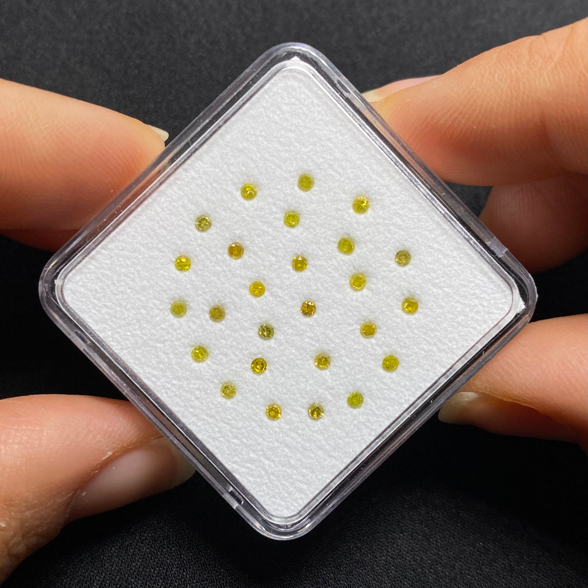 Yellow Diamonds Gem Cube