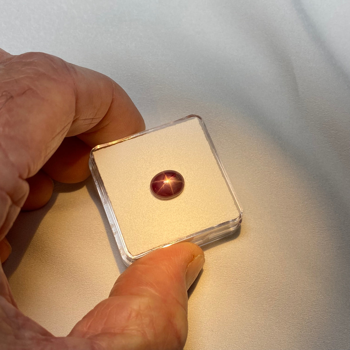 Star Ruby - Mogok, Burma