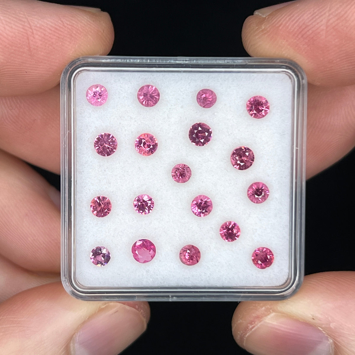 Spinel Gem Cube