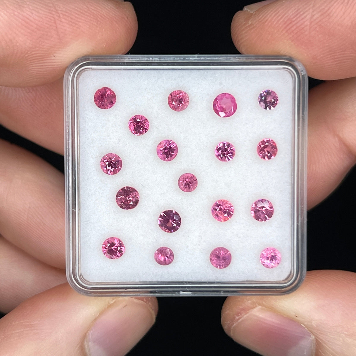 Spinel Gem Cube