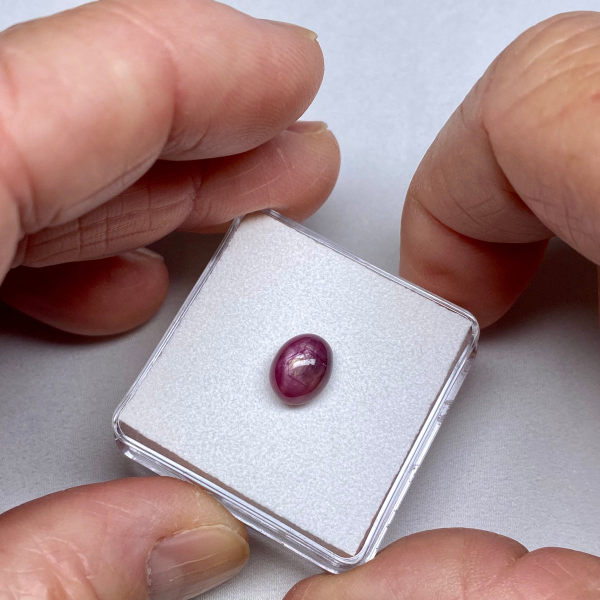 Silky Ruby Sapphire - Vietnam