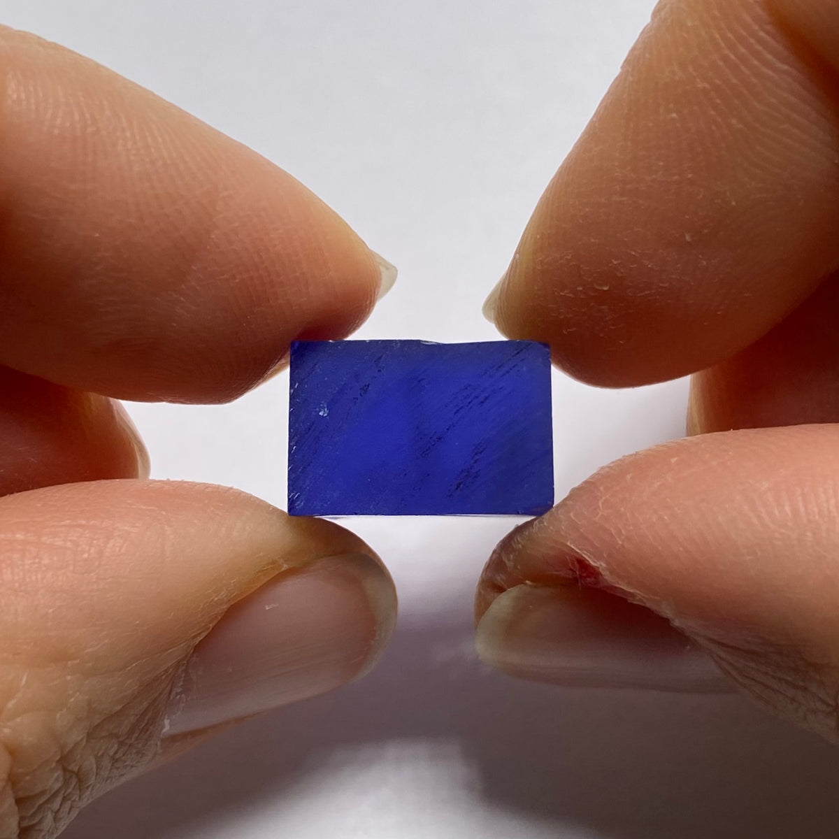 Cornflower Blue Sapphire (Synthetic)