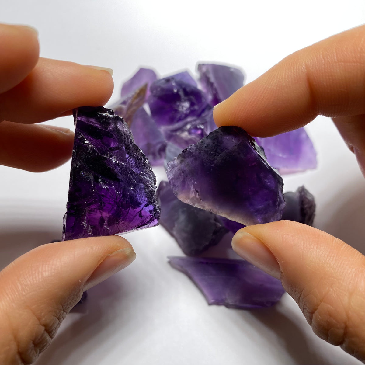 Rwandan Amethyst - Rwanda (Cab Grade)