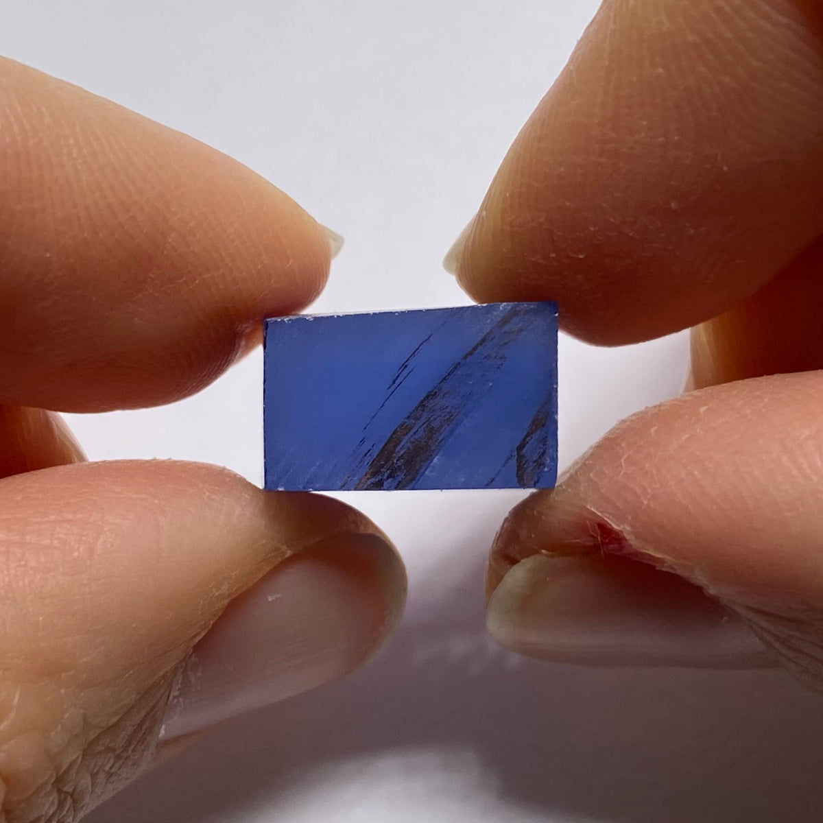 Cornflower Blue Sapphire (Synthetic)