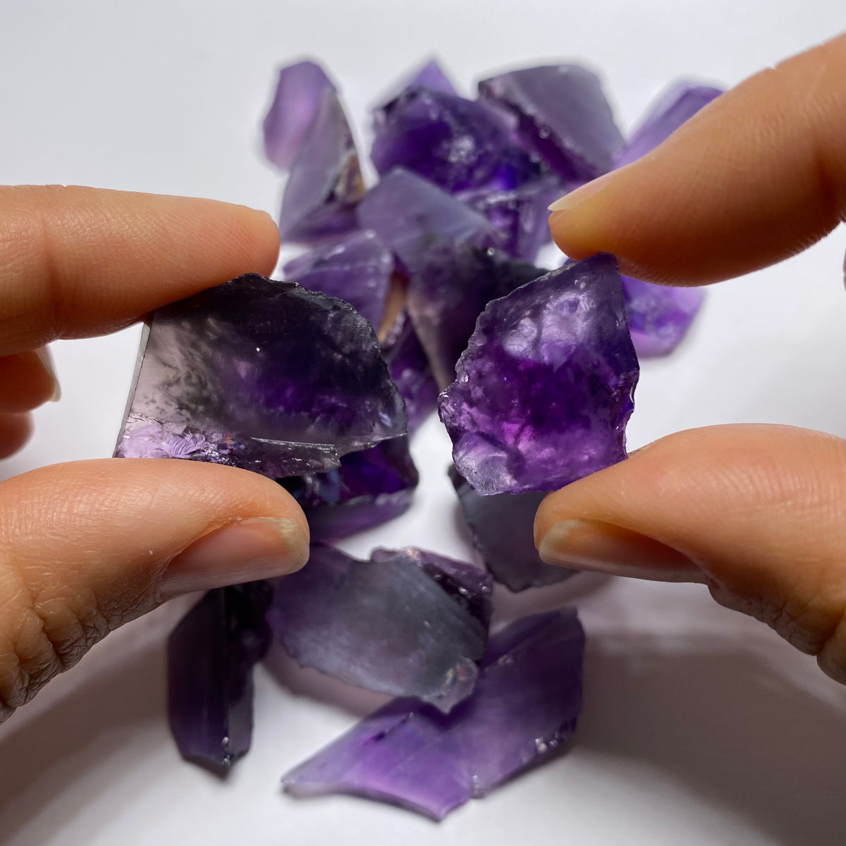 Rwandan Amethyst - Rwanda (Cab Grade)