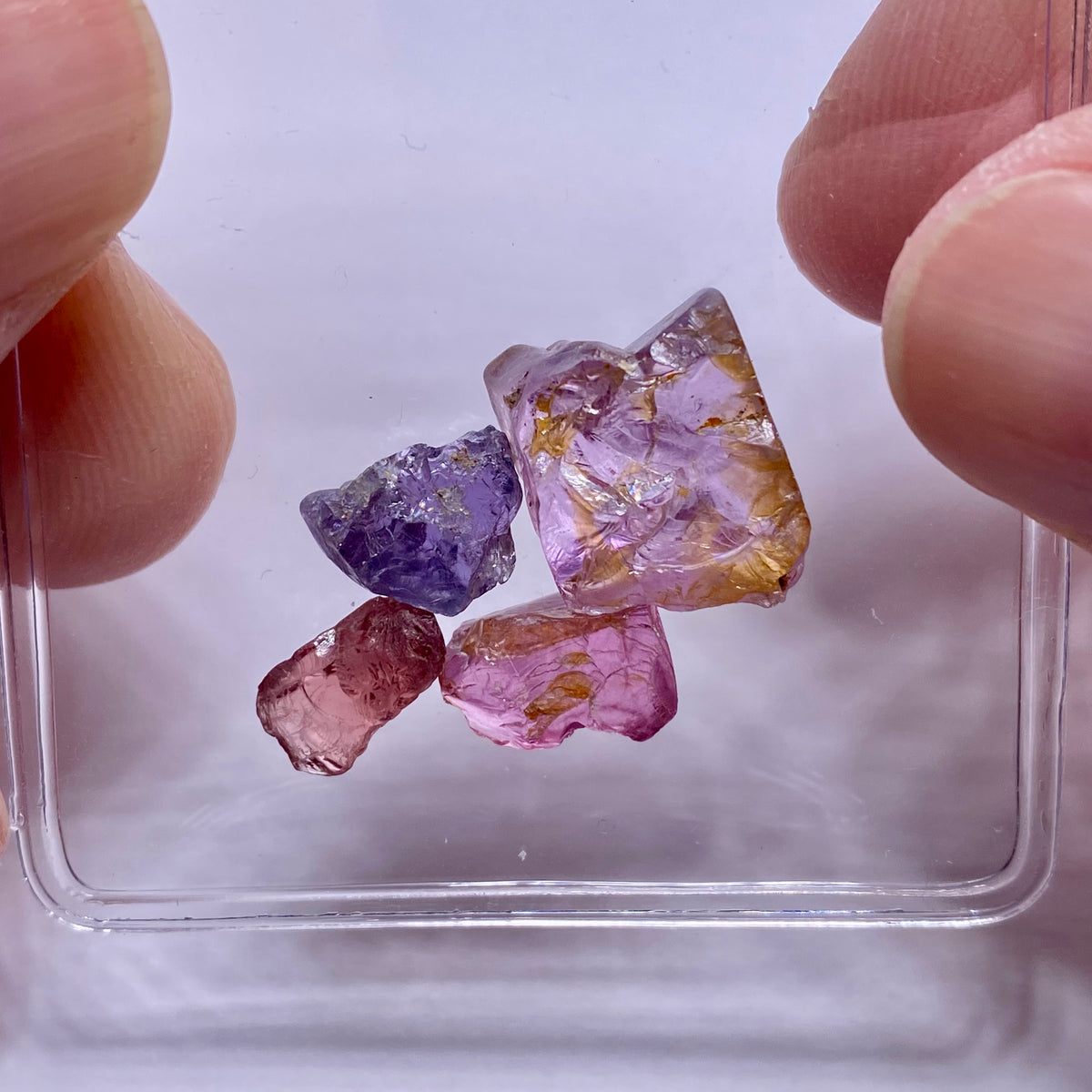 Spinel - Matombo, Tanzania