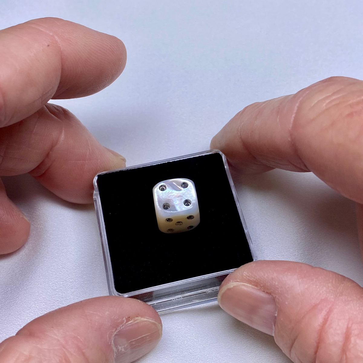 Mother-of-Pearl Die