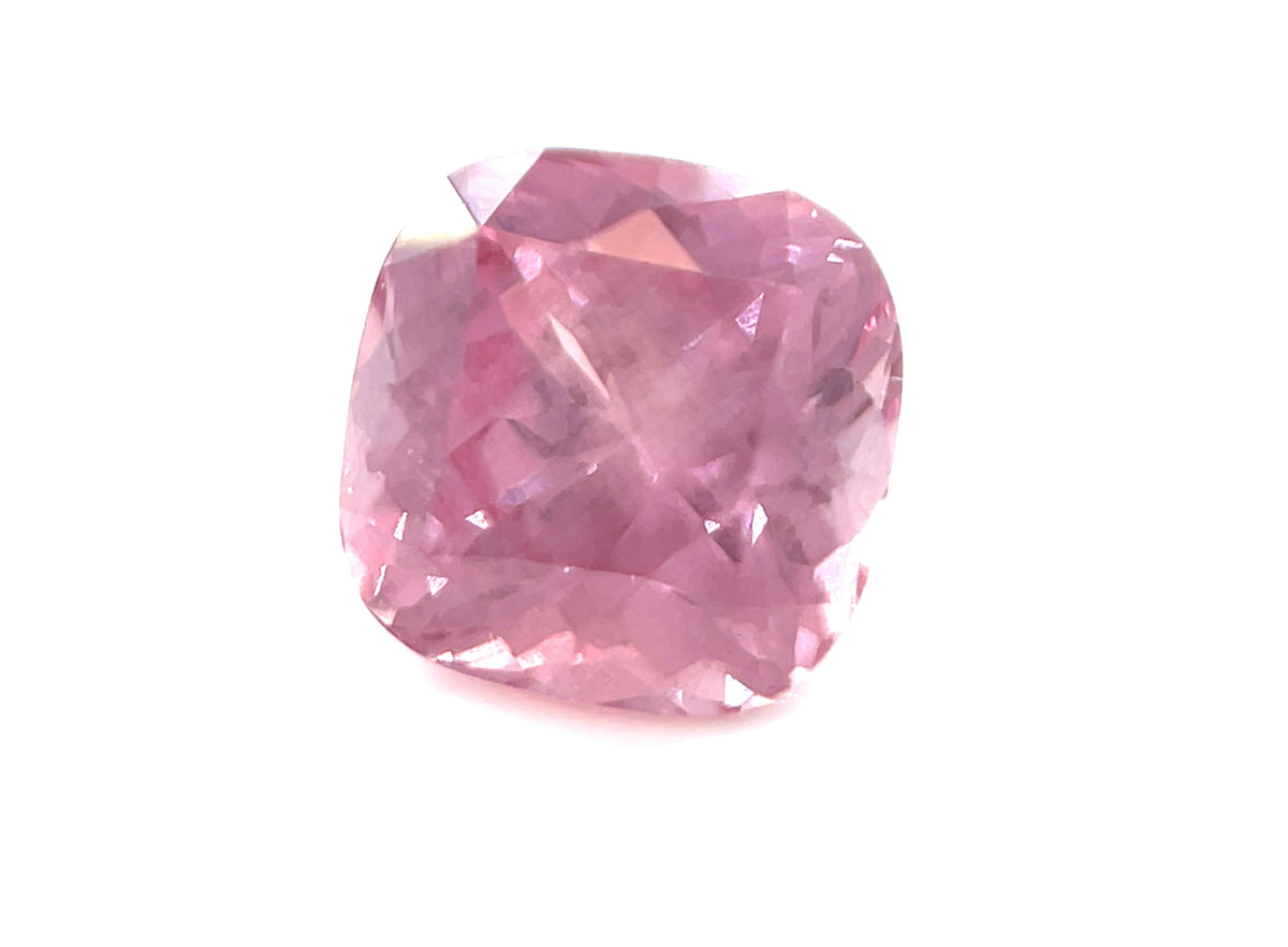 UV Reactive Malaya Garnet - Kenya