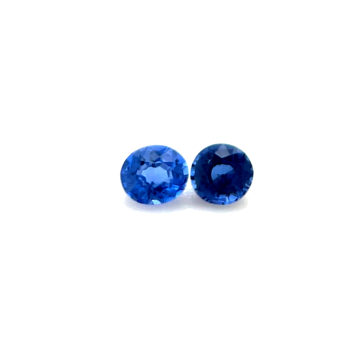 Cobalt Spinel - An Phú, Vietnam
