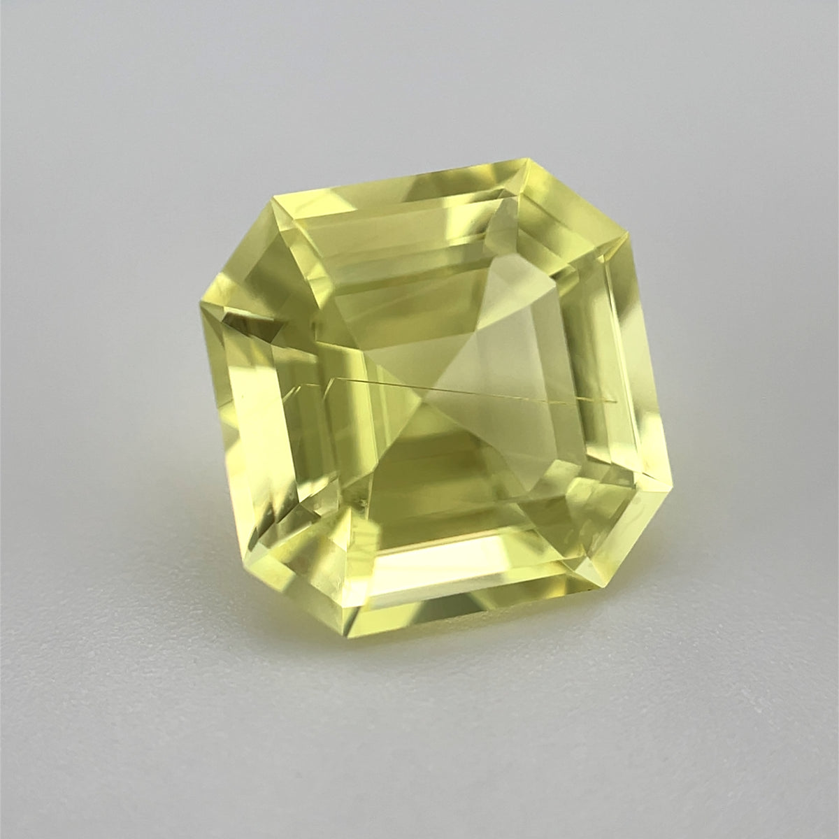 UV Scapolite - Tanzania  (GIA Certified)