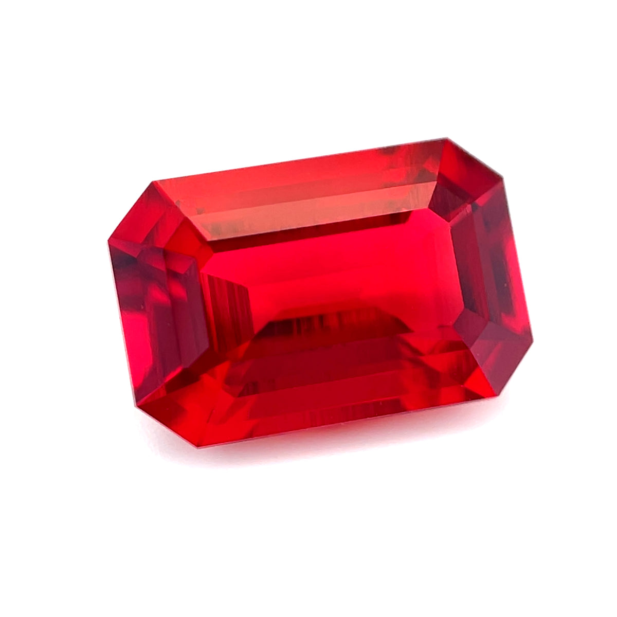 Bixbite (Red Beryl) Synthetic