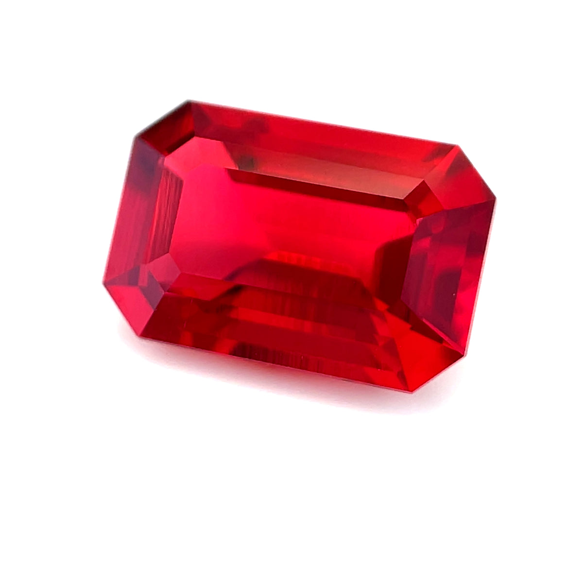 Bixbite (Red Beryl) Synthetic