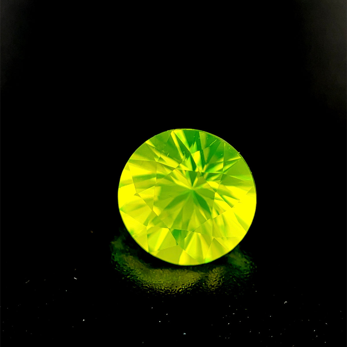 Lutetium Aluminum Garnet (LuAG)