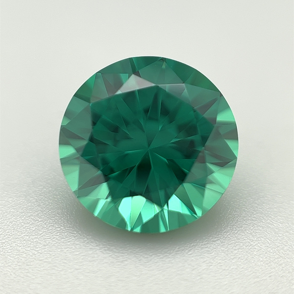Emerald Synthetic Yttrium Aluminum Garnet